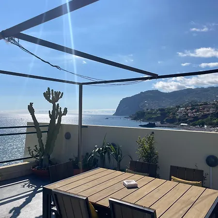 Sea Breeze Beach Penthouse - Praia Formosa * Funchal (Madeira)