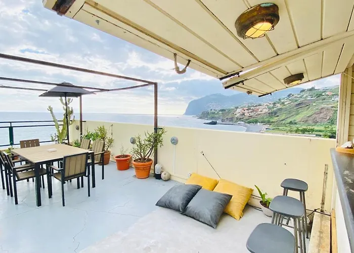 Sea Breeze Beach Penthouse - Praia Formosa Apartmán Funchal (Madeira)