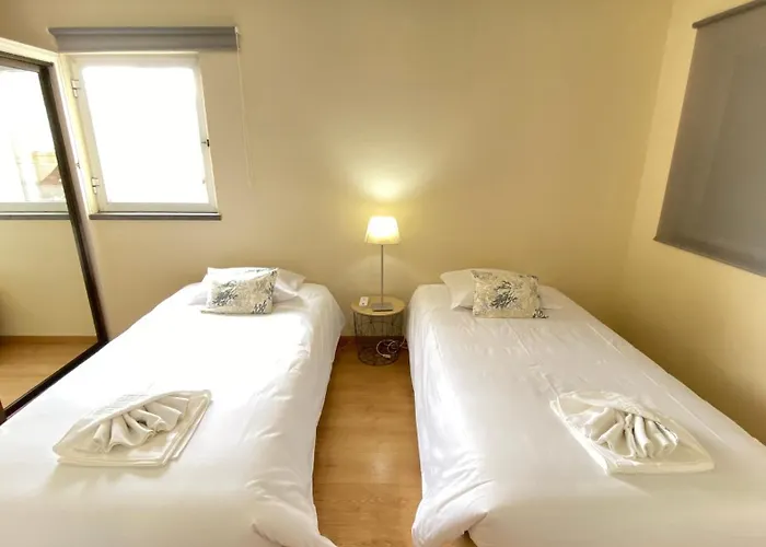 Sea Breeze Beach Penthouse - Praia Formosa Apartman
